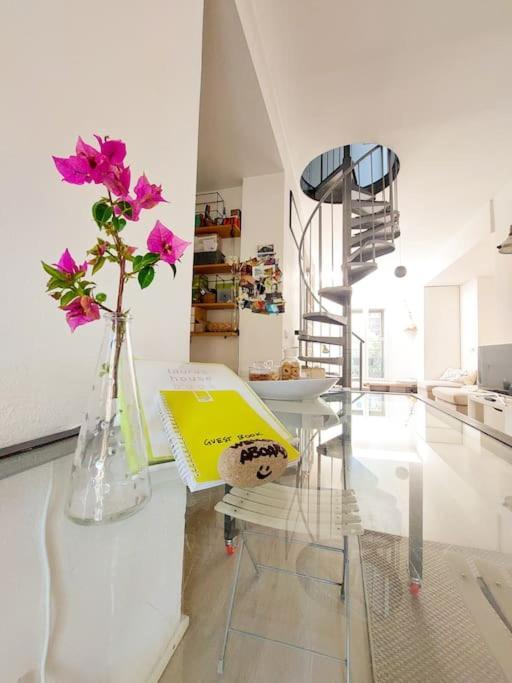 Апартаменти Design&Terrazzo A 5 Min Dal Centro - Laura'S House Мілан Екстер'єр фото