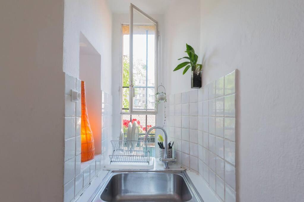 Апартаменти Design&Terrazzo A 5 Min Dal Centro - Laura'S House Мілан Екстер'єр фото